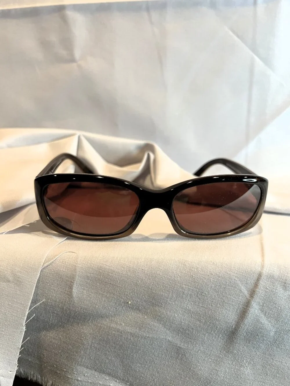 Maui Jim Sunglasses - Picture 5 of 11